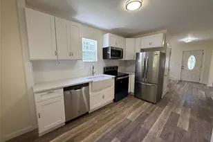 174 Center St, Ellenville, NY 12428 - Photo 6