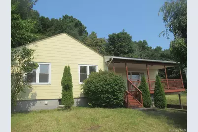 33 Meadow Avenue, Chester, NY 10918 - Photo 2