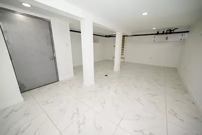 55 Hartwell Place, Woodmere, NY 11598 - Photo 32