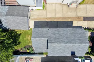 55 Hartwell Pl, Woodmere, NY 11598 - Photo 4