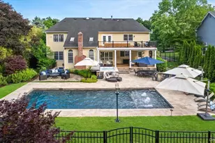 32 Rolling Ridge Rd, White Plains, NY 10605 - Photo 30