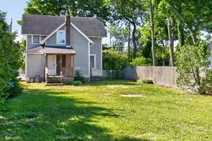 49 Cedar St, Babylon, NY 11702 - Photo 18