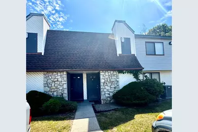 218 Pointe Circle #218, Coram, NY 11727 - Photo 1