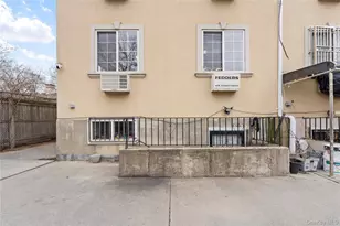 109-32 156th St, Jamaica, NY 11433 - Photo 24
