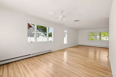 154 Sunset Drive, Sayville, NY 11782 - Photo 6