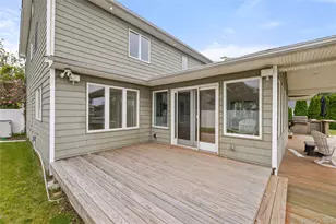 154 Sunset Dr, Sayville, NY 11782 - Photo 22