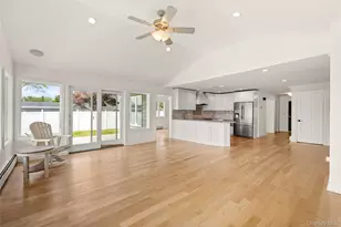 154 Sunset Dr, Sayville, NY 11782 - Photo 8
