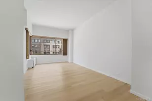 350 W 50th St, New York (Manhattan), NY 10019 - Photo 12
