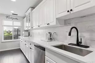 1004 Skyline Dr, Coram, NY 11727 - Photo 10