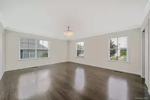 21 Vantage Ct, Port Jefferson, NY 11777 - Photo 22