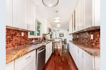 177 Carroll Street, Bronx, NY 10464 - Photo 8