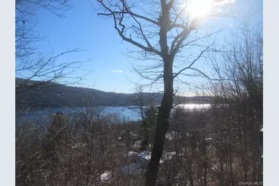 70 Deer Trail N, Greenwood Lake, NY 10925 - Photo 10