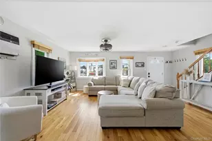 107 E Shore Rd, Lindenhurst, NY 11757 - Photo 10