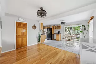 107 E Shore Rd, Lindenhurst, NY 11757 - Photo 16