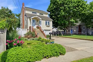 107 E Shore Rd, Lindenhurst, NY 11757 - Photo 2