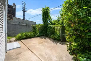 122-12 Montauk St, Springfield Gardens, NY 11413 - Photo 2