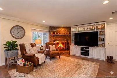 5 Highpoint Drive, Huntington, NY 11743 - Photo 4