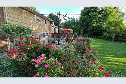 5 Highpoint Drive, Huntington, NY 11743 - Photo 14