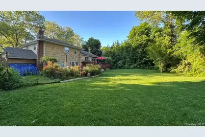 5 Highpoint Drive, Huntington, NY 11743 - Photo 10