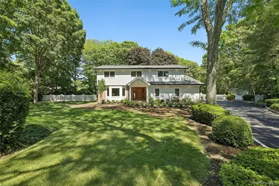 6 Washington Avenue, Dix Hills, NY 11746 - Photo 2