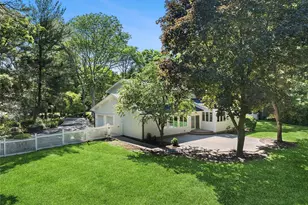 6 Washington Ave, Dix Hills, NY 11746 - Photo 26