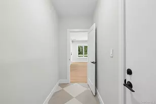 6 Washington Ave, Dix Hills, NY 11746 - Photo 16