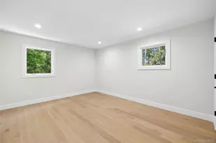 6 Washington Ave, Dix Hills, NY 11746 - Photo 22