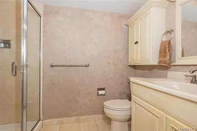 40 Waterside Close, Eastchester, NY 10709 - Photo 10