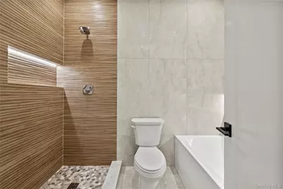 9 Lincoln Street #201, Spring Valley, NY 10977 - Photo 20