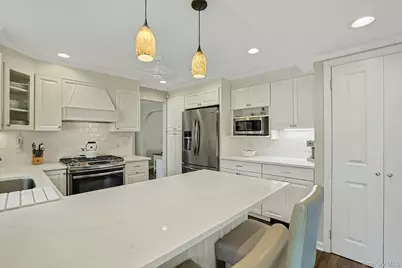 20 Knox Road, Eastchester, NY 10709 - Photo 14