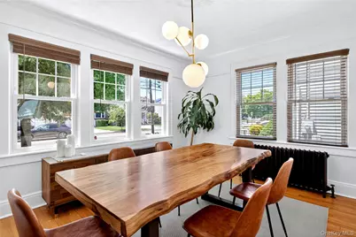 7 Abrams Place, Lynbrook, NY 11563 - Photo 10
