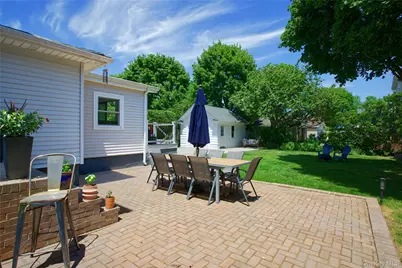 7 Abrams Place, Lynbrook, NY 11563 - Photo 26
