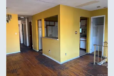 157 Hendrickson Avenue, Elmont, NY 11003 - Photo 6