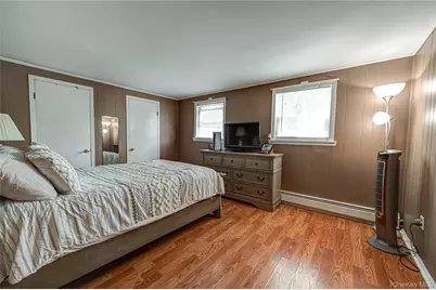 25 W Shore Drive, Patchogue, NY 11772 - Photo 36