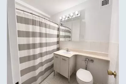 16 Lake Street #4E, White Plains, NY 10603 - Photo 12
