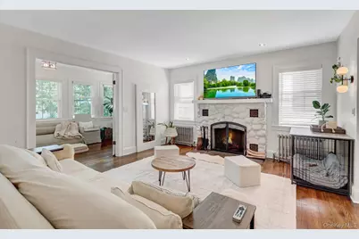 147 Locust Avenue, Babylon, NY 11702 - Photo 4