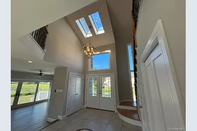 35 Adams Avenue, Bayville, NY 11709 - Photo 12