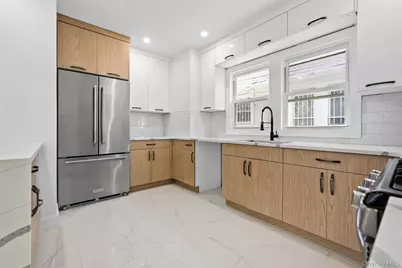 85-43 150th Street, Briarwood, NY 11435 - Photo 4