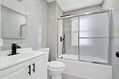 85-43 150th Street, Briarwood, NY 11435 - Photo 10