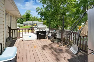 96 Huron Dr, Bay Shore, NY 11706 - Photo 26