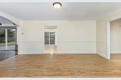 451 River Road, Nissequogue, NY 11780 - Photo 6