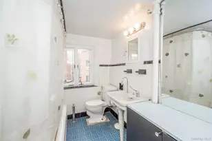 3212 Cambridge Ave, Bronx, NY 10463 - Photo 46