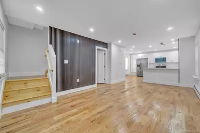 1014 Quincy Avenue, Bronx, NY 10465 - Photo 4