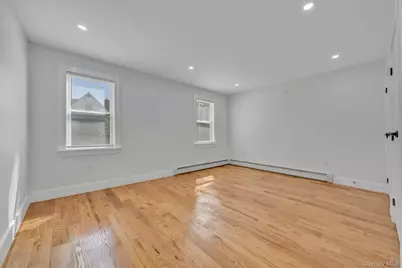 1014 Quincy Avenue, Bronx, NY 10465 - Photo 24