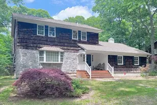 37 Sunset Dr, Shirley, NY 11967 - Photo 2