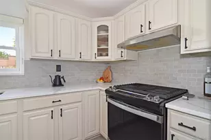 330 S Broadway, Tarrytown, NY 10591 - Photo 8