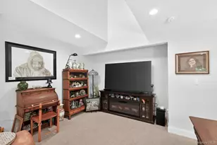 129 Halley Dr, Center Moriches, NY 11934 - Photo 36