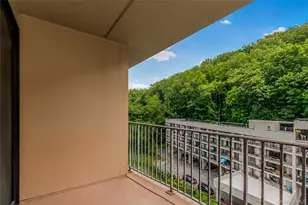 1155 Warburton Ave, Yonkers, NY 10701 - Photo 8
