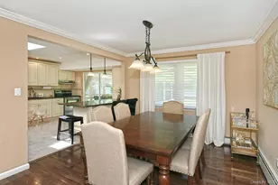 38 Maridon Ln, Commack, NY 11725 - Photo 12