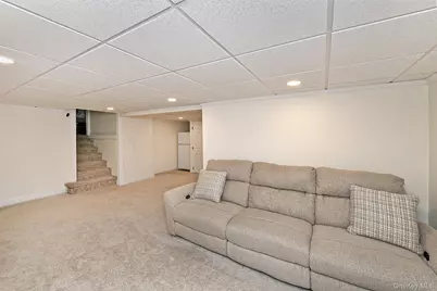 38 Maridon Lane, Commack, NY 11725 - Photo 26